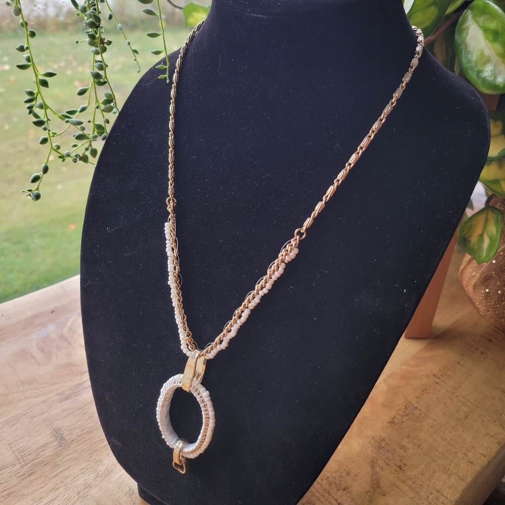 Chic Gold Tone Oval Pendant Necklace White Beaded Chain Accents Jewelry Occasion